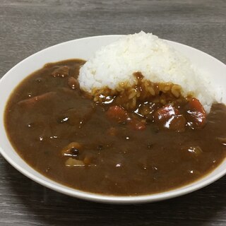 黒にんにくカレー♪